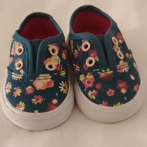 *New* Cat & Jack. Flower Girl Canvas size 2